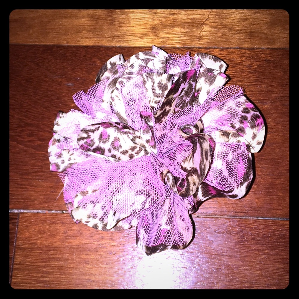 💗Pink Leopard and Lace Pin/Clip💗 NWOT
